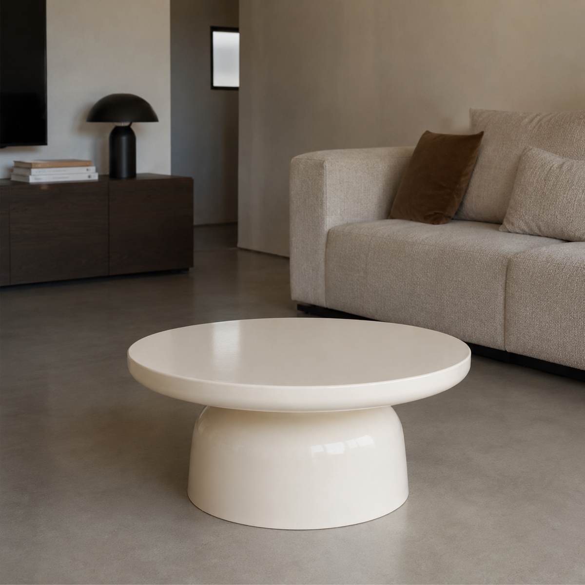 Ysée | Table basse ronde laqué blanc crème sur socle colonne